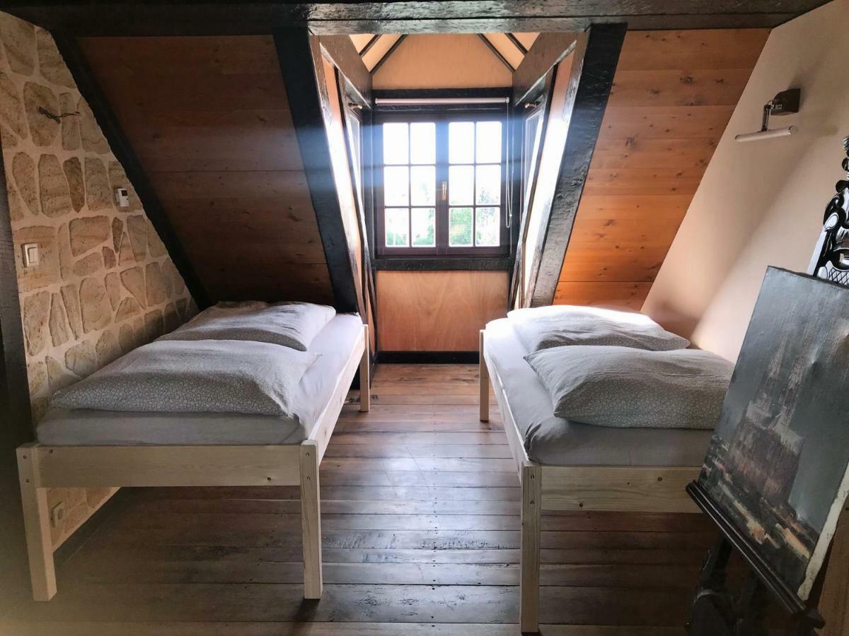 Turmzimmer Im Rittergut Bei Dresden Apartment